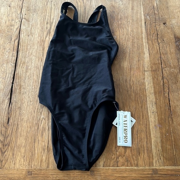 Waterpro swimwear woman’s black one piece size 30 / 4 - Picture 1 of 3